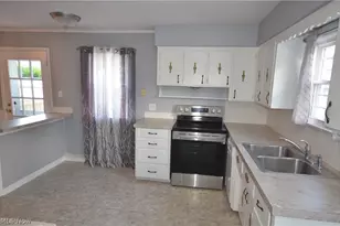 2527 Carson Rd, Fairlawn, OH 44333 - Photo 10