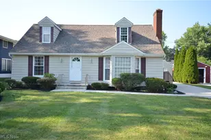 2527 Carson Rd, Fairlawn, OH 44333 - Photo 2