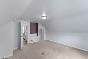 2407 27th St, Cuyahoga Falls, OH 44223 - Photo 30