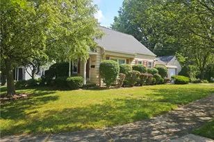 2407 27th St, Cuyahoga Falls, OH 44223 - Photo 2
