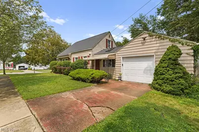 2407 27th Street, Cuyahoga Falls, OH 44223 - Photo 6