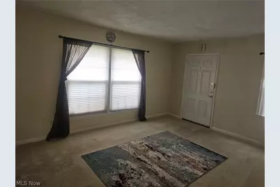 2407 27th Street, Cuyahoga Falls, OH 44223 - Photo 4