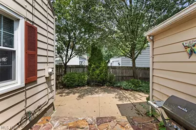 2407 27th Street, Cuyahoga Falls, OH 44223 - Photo 44
