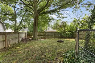 2407 27th St, Cuyahoga Falls, OH 44223 - Photo 46