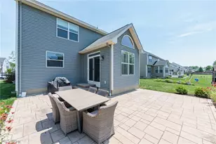 2436 Roxboro St, Avon, OH 44011 - Photo 34