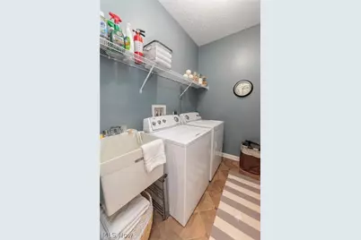 2436 Roxboro Street, Avon, OH 44011 - Photo 16