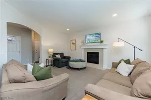 2436 Roxboro St, Avon, OH 44011 - Photo 6