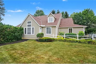 478 Kings Court, Copley, OH 44321 - Photo 1