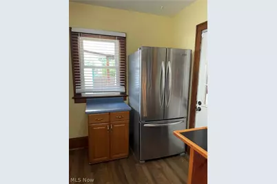 1198 Sherman Street, Akron, OH 44301 - Photo 6