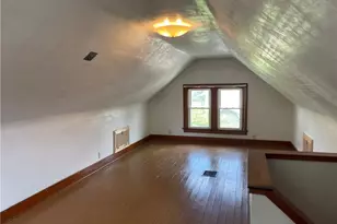 1198 Sherman St, Akron, OH 44301 - Photo 10