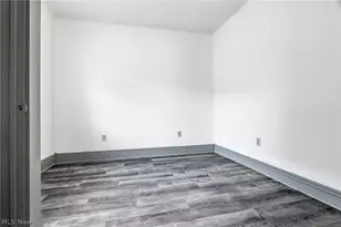 497 Madison St, Conneaut, OH 44030 - Photo 10