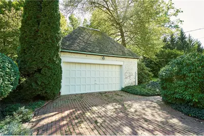 2120 Ridgewood Road, Akron, OH 44313 - Photo 28