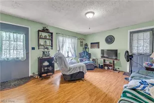 550 Oak St, Jefferson, OH 44047 - Photo 6