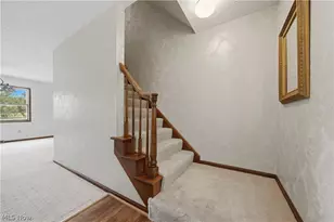135 Seneca Trail SW, Hartville, OH 44632 - Photo 2