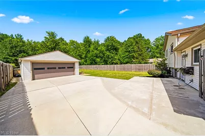 38541 Bell Road, Willoughby, OH 44094 - Photo 12