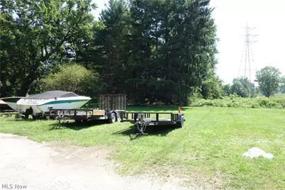 3053 Barber Road, Barberton, OH 44203 - Photo 12