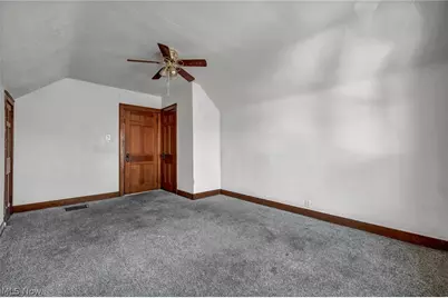 167 N Hazelwood Avenue, Youngstown, OH 44509 - Photo 18