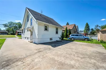 167 N Hazelwood Avenue, Youngstown, OH 44509 - Photo 32