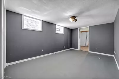 167 N Hazelwood Avenue, Youngstown, OH 44509 - Photo 24