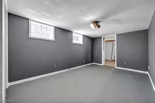 167 N Hazelwood Ave, Youngstown, OH 44509 - Photo 24