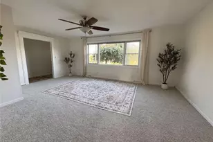 89 Beard St, Frazeysburg, OH 43822 - Photo 2