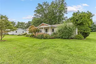 89 Beard St, Frazeysburg, OH 43822 - Photo 1
