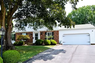 3779 Kay Dr, Stow, OH 44224 - Photo 2