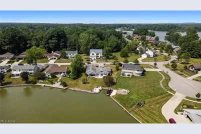 1280 Surfside Circle, Aurora, OH 44202 - Photo 34