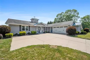 1280 Surfside Cir, Aurora, OH 44202 - Photo 4