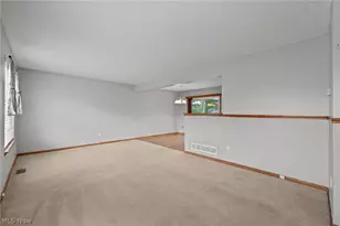 3072 Kelly Ct, Akron, OH 44312 - Photo 6