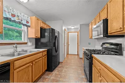 3072 Kelly Court, Akron, OH 44312 - Photo 20