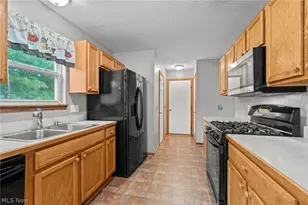 3072 Kelly Ct, Akron, OH 44312 - Photo 20