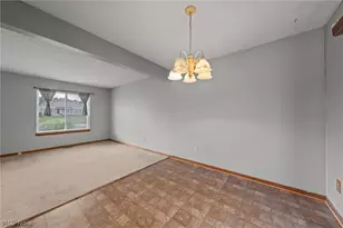 3072 Kelly Ct, Akron, OH 44312 - Photo 10
