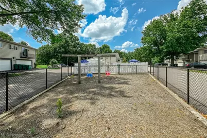 2455 Island Drive #B, Uniontown, OH 44685 - Photo 18