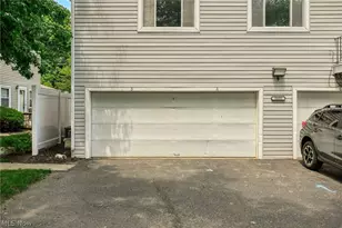 2455 Island Dr, Uniontown, OH 44685 - Photo 24