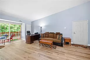 10391 Glenway Dr, Twinsburg, OH 44087 - Photo 4