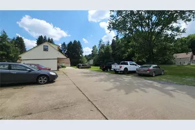 46103 New England Square #B, New Waterford, OH 44445 - Photo 24