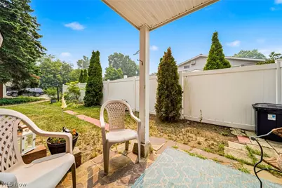 2 Meadowlawn Drive #5, Mentor, OH 44060 - Photo 24
