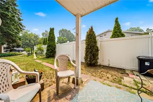 2 Meadowlawn Dr, Mentor, OH 44060 - Photo 24