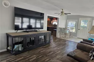 620 Franklin Ave, Conesville, OH 43811 - Photo 2
