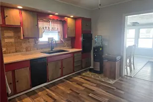 620 Franklin Ave, Conesville, OH 43811 - Photo 8