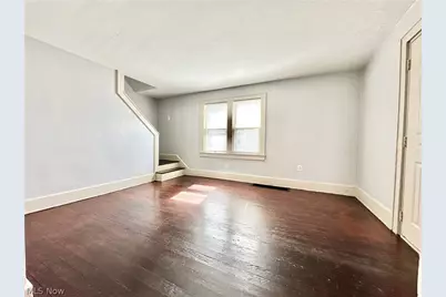 712 Lovers Lane, Akron, OH 44306 - Photo 8