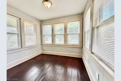 712 Lovers Lane, Akron, OH 44306 - Photo 16