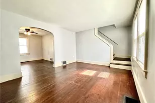712 Lovers Ln, Akron, OH 44306 - Photo 10