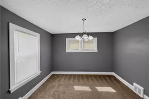10409 Nelson Ave, Loveland, OH 44105 - Photo 4