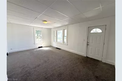 154 W Washington Street, Alliance, OH 44601 - Photo 8