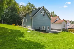 58 1st St, Campbell, OH 44405 - Photo 6