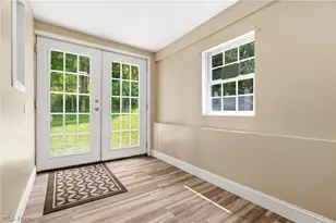 58 1st St, Campbell, OH 44405 - Photo 10