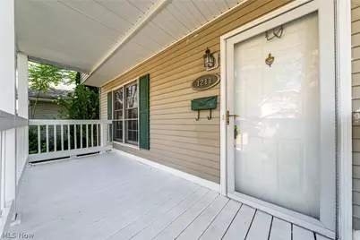 1211 Big Falls Avenue, Akron, OH 44310 - Photo 4