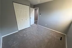 24800 Randolph Rd, Huber Heights, OH 44146 - Photo 10